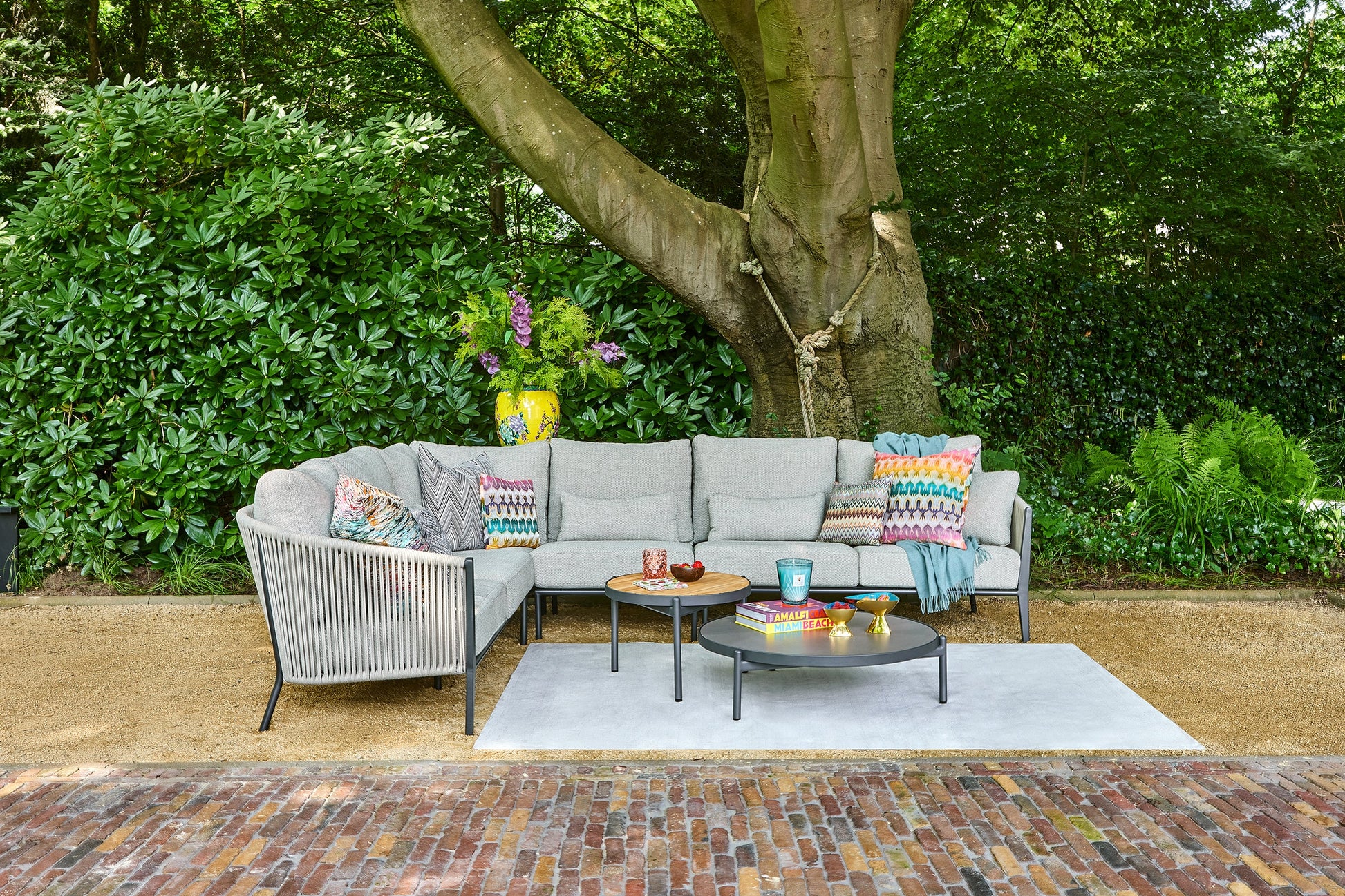 Avero Lounge Collection outdoor sofa