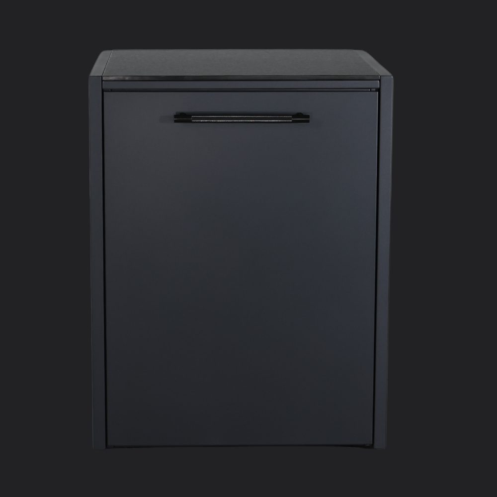 The Sizzler 65cm cabinet, included in this layout